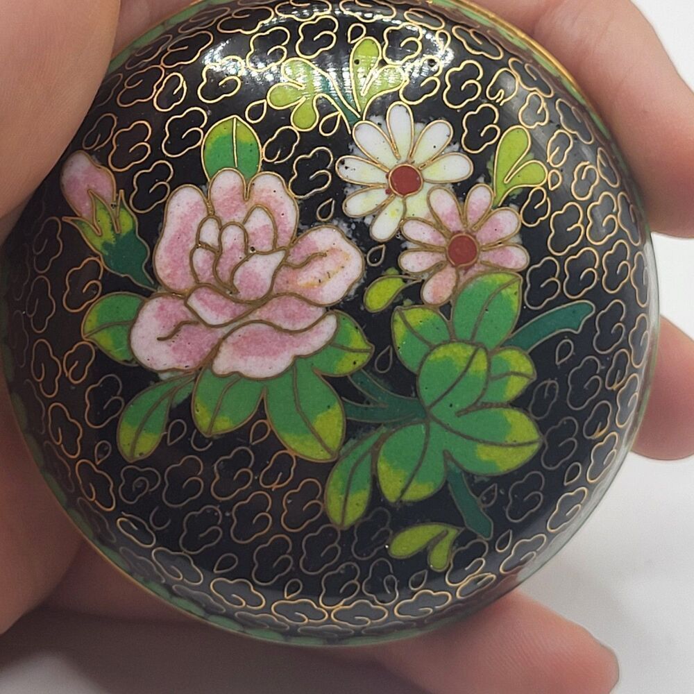 Antique Chinese Cloisonné Enamel Box 2.5in dia